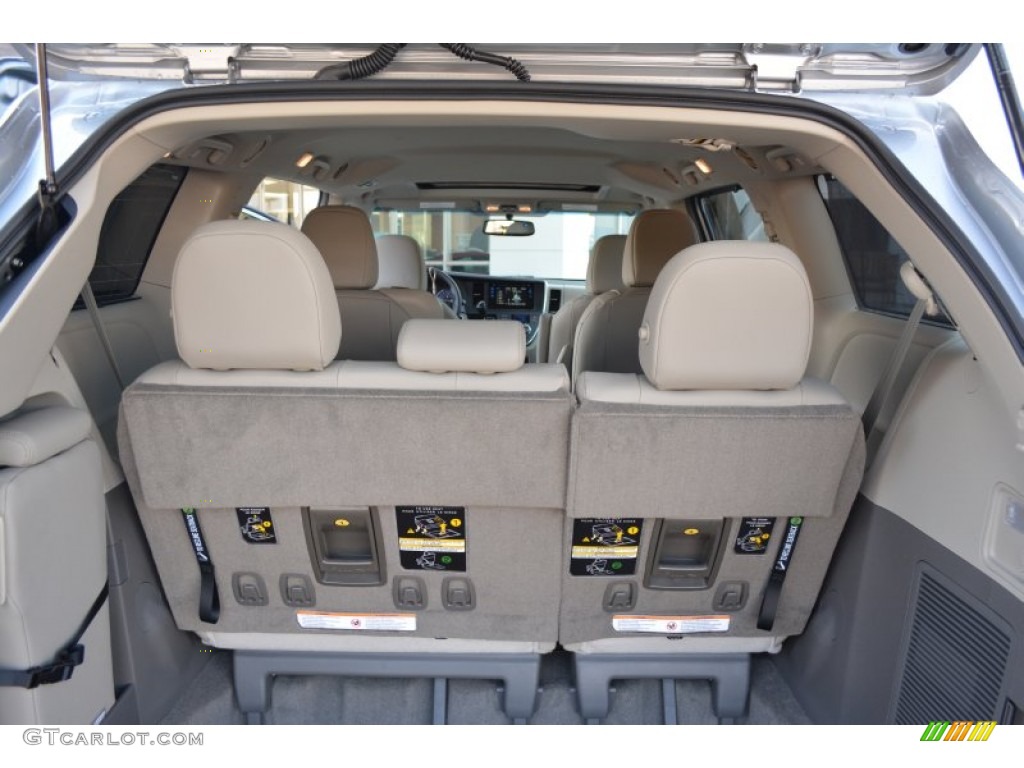 2015 Toyota Sienna XLE Trunk Photos