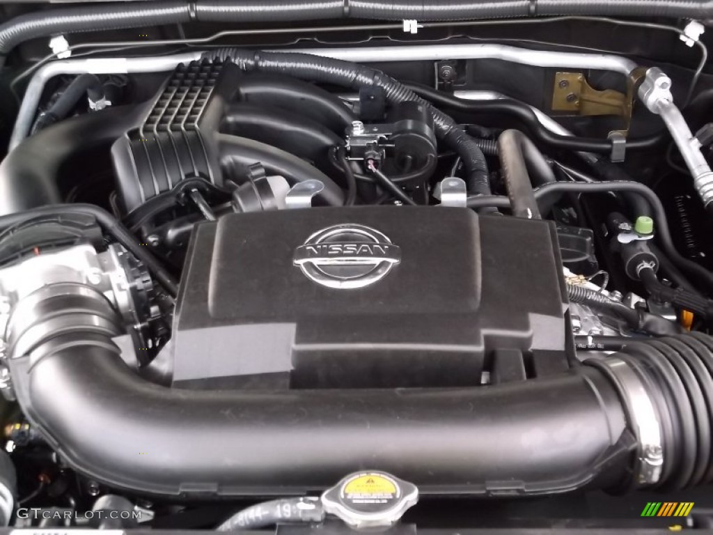 2015 Nissan Xterra X 4x4 Engine Photos