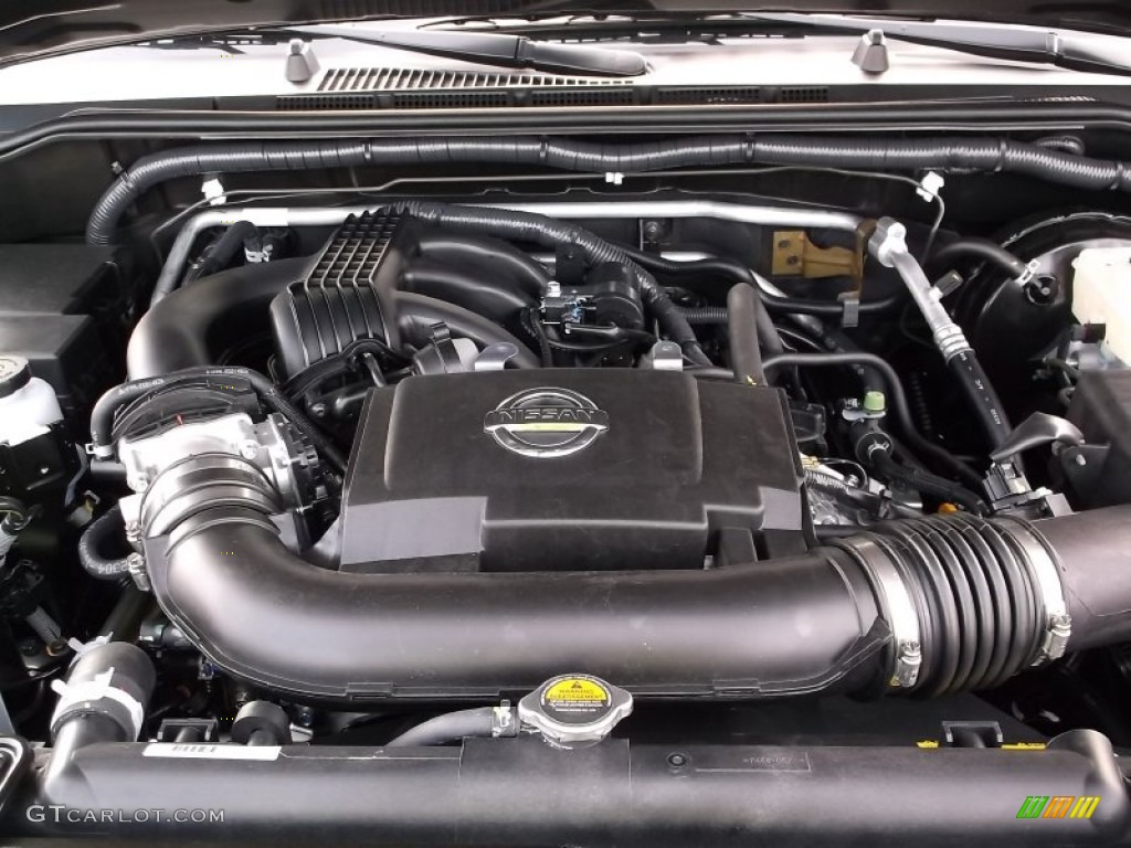 2015 Nissan Xterra S 4x4 Engine Photos