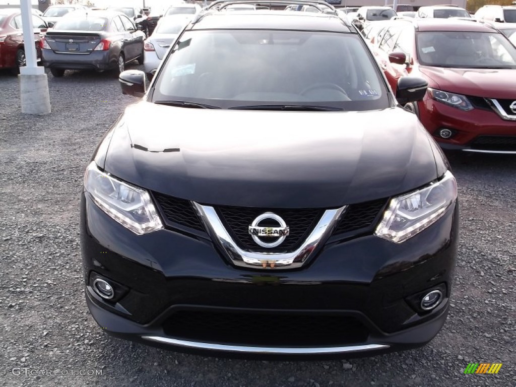 2015 Rogue SL AWD - Super Black / Charcoal photo #5