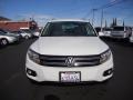 Candy White - Tiguan SE Photo No. 2