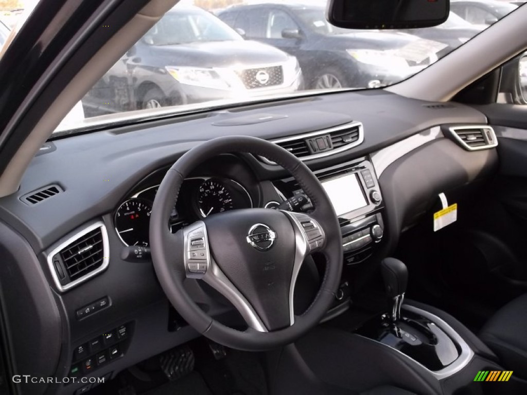 2015 Rogue SL AWD - Super Black / Charcoal photo #10