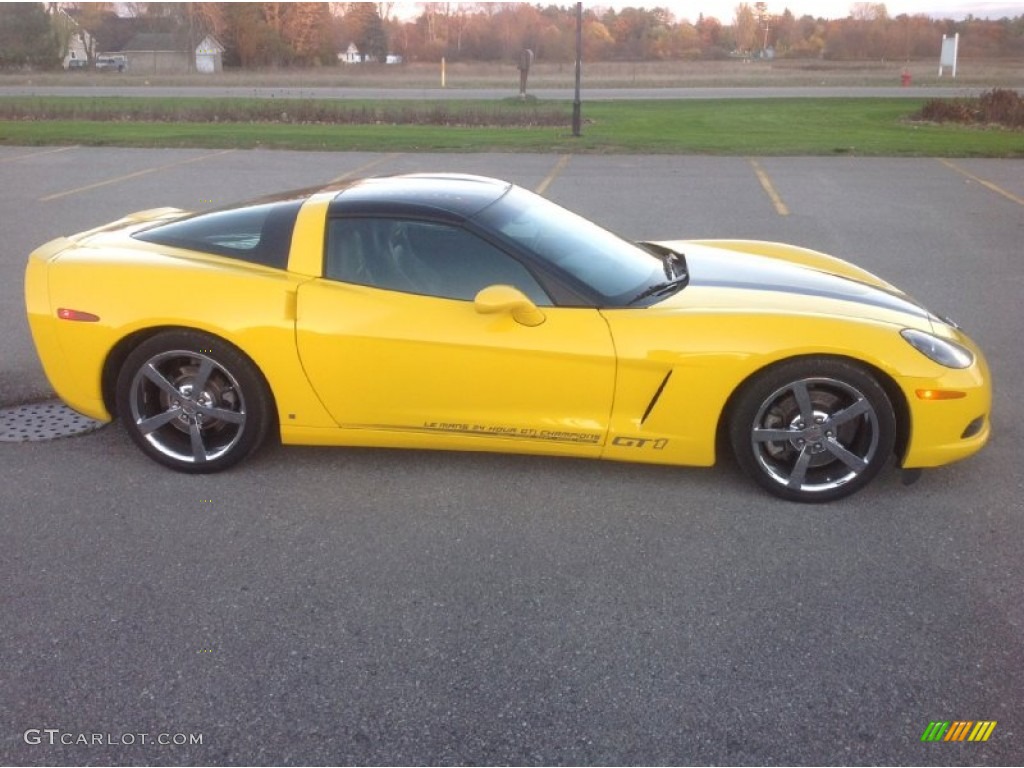 Velocity Yellow 2009 Chevrolet Corvette Z06 GT1 Championship Edition Exterior Photo #98683585
