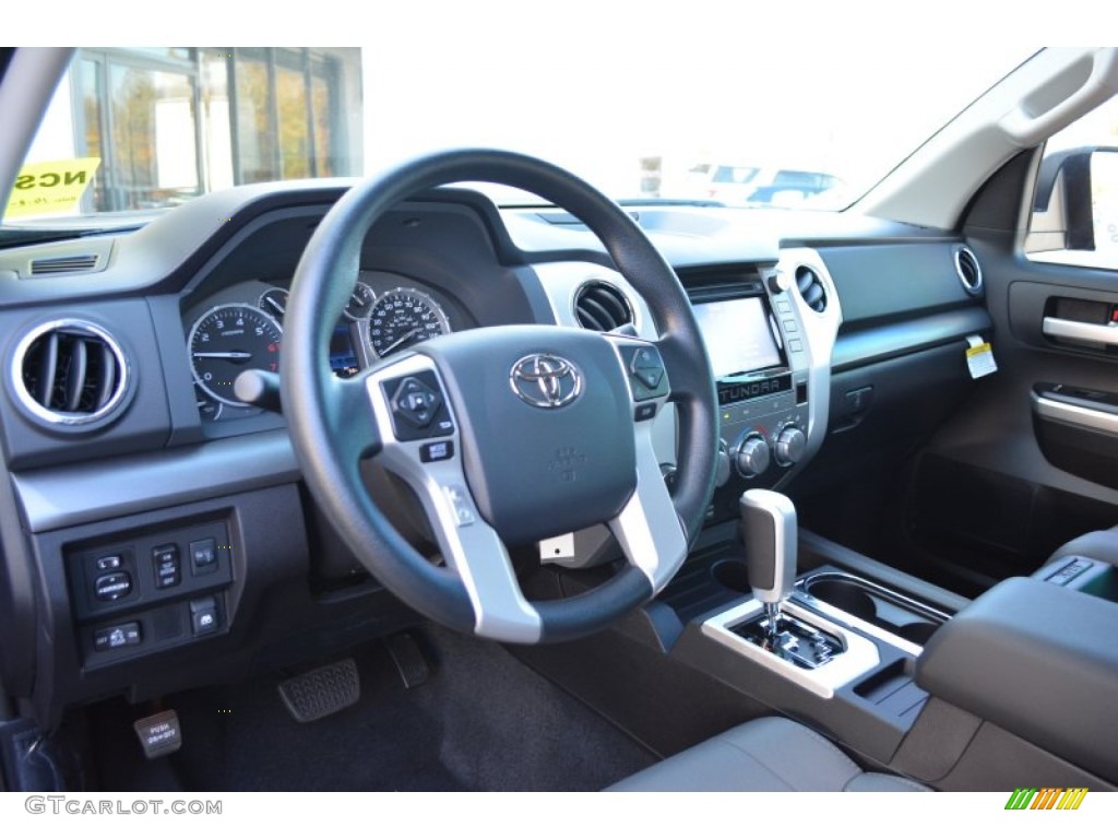 Graphite Interior 2015 Toyota Tundra SR5 CrewMax 4x4 Photo #98688984