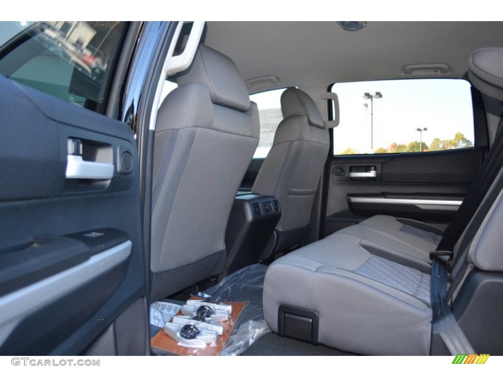 2015 Toyota Tundra SR5 CrewMax 4x4 Rear Seat Photo #98689029