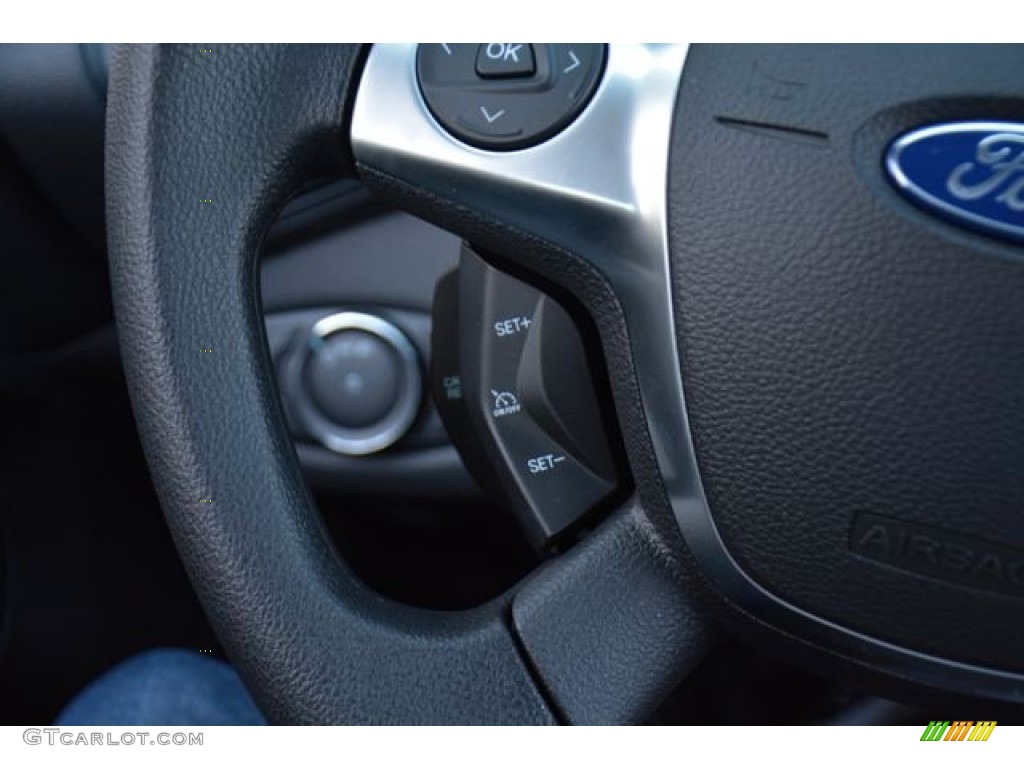 2014 Escape S - Oxford White / Charcoal Black photo #23