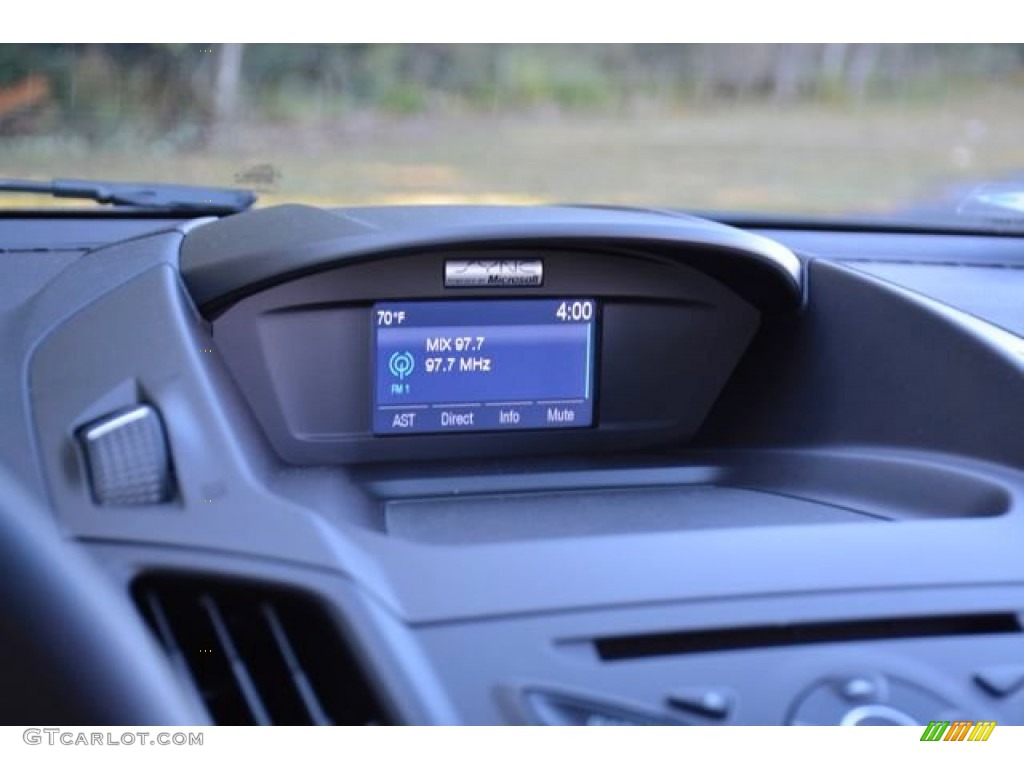 2014 Escape S - Oxford White / Charcoal Black photo #25