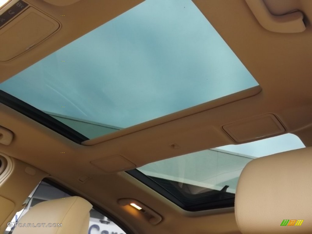 2013 Mercedes-Benz S 550 4Matic Sedan Sunroof Photos