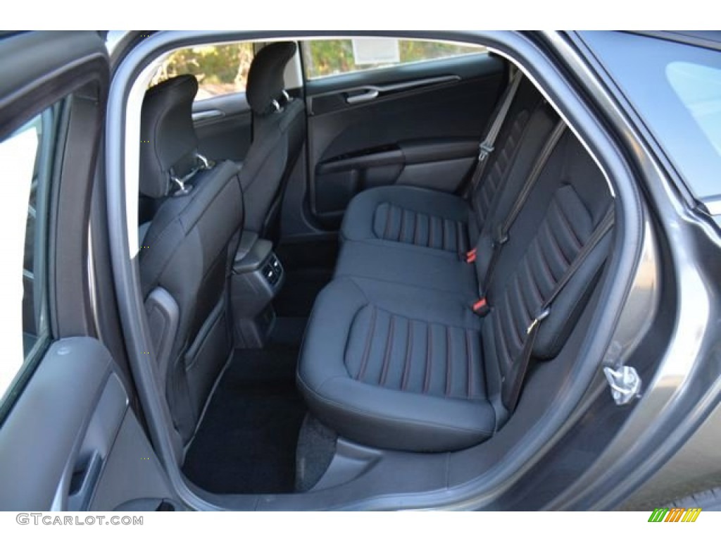 2015 Ford Fusion SE Rear Seat Photo #98692736