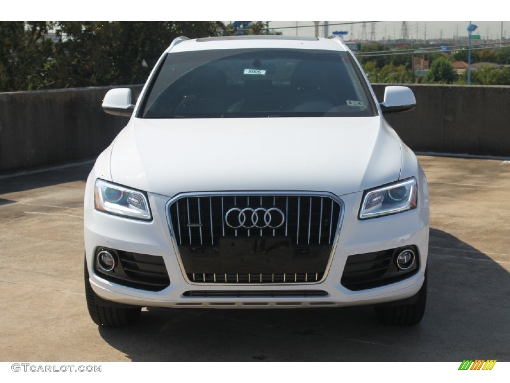 2015 Q5 2.0 TFSI Premium Plus quattro - Ibis White / Chestnut Brown photo #2