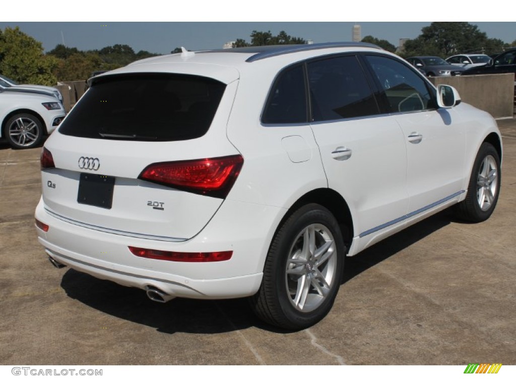 2015 Q5 2.0 TFSI Premium Plus quattro - Ibis White / Chestnut Brown photo #8