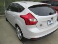 White Platinum - Focus Titanium Hatchback Photo No. 8