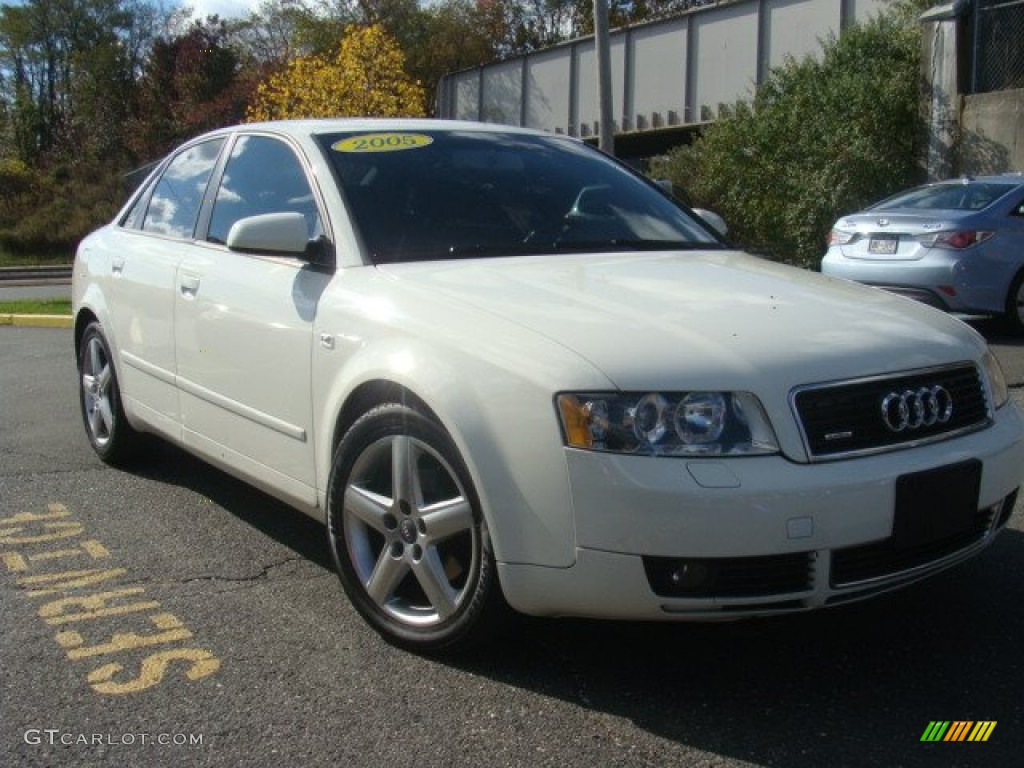 Arctic White 2005 Audi A4 1.8T quattro Sedan Exterior Photo #98695618