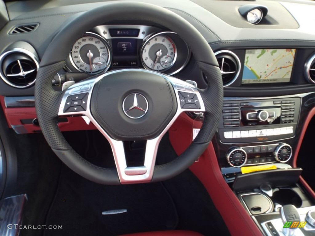 2015 Mercedes-Benz SL 400 Roadster Bengal Red/Black Steering Wheel Photo #98702338