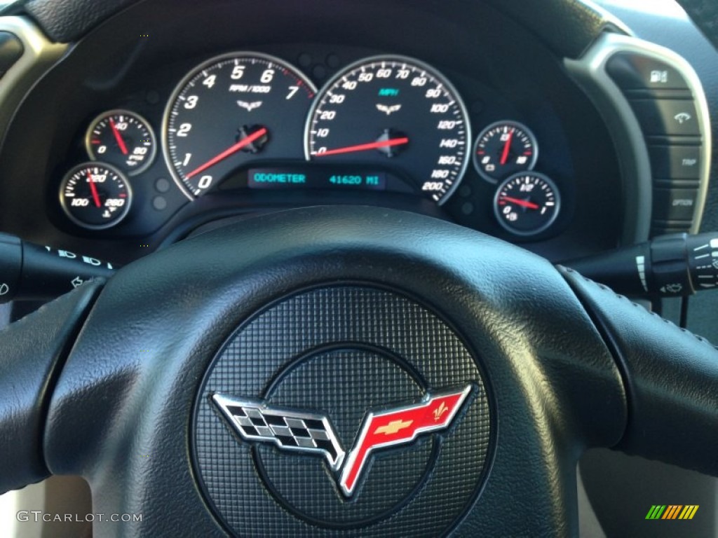 2005 Corvette Coupe - Magnetic Red Metallic / Cashmere photo #15
