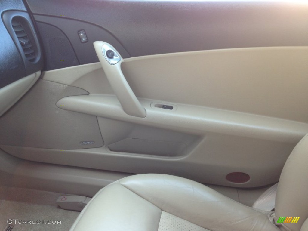 2005 Corvette Coupe - Magnetic Red Metallic / Cashmere photo #23