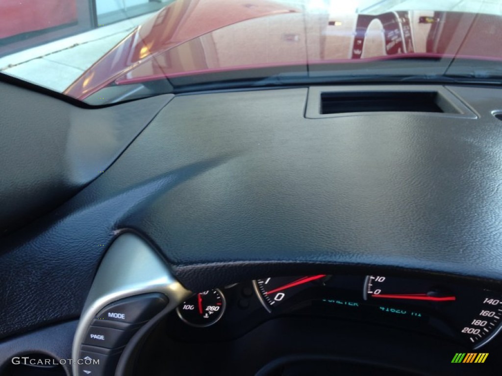 2005 Corvette Coupe - Magnetic Red Metallic / Cashmere photo #32