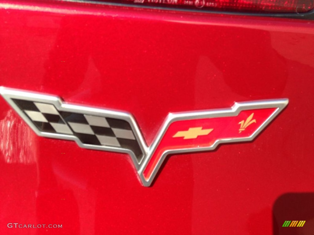 2005 Corvette Coupe - Magnetic Red Metallic / Cashmere photo #43