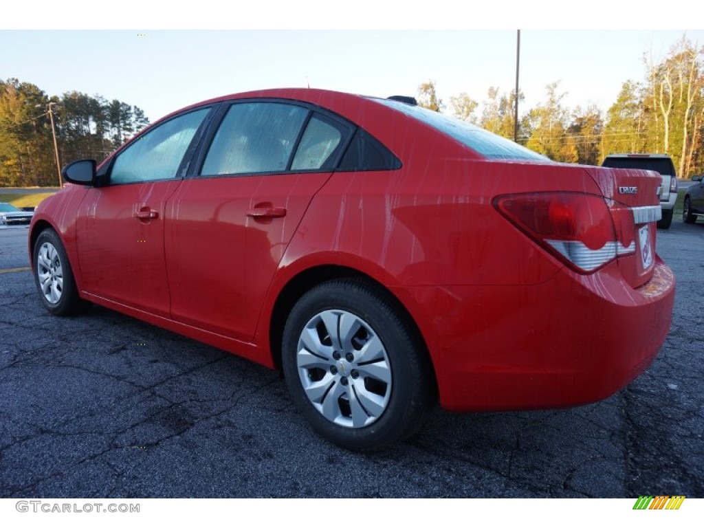 2015 Cruze LS - Red Hot / Jet Black/Medium Titanium photo #5