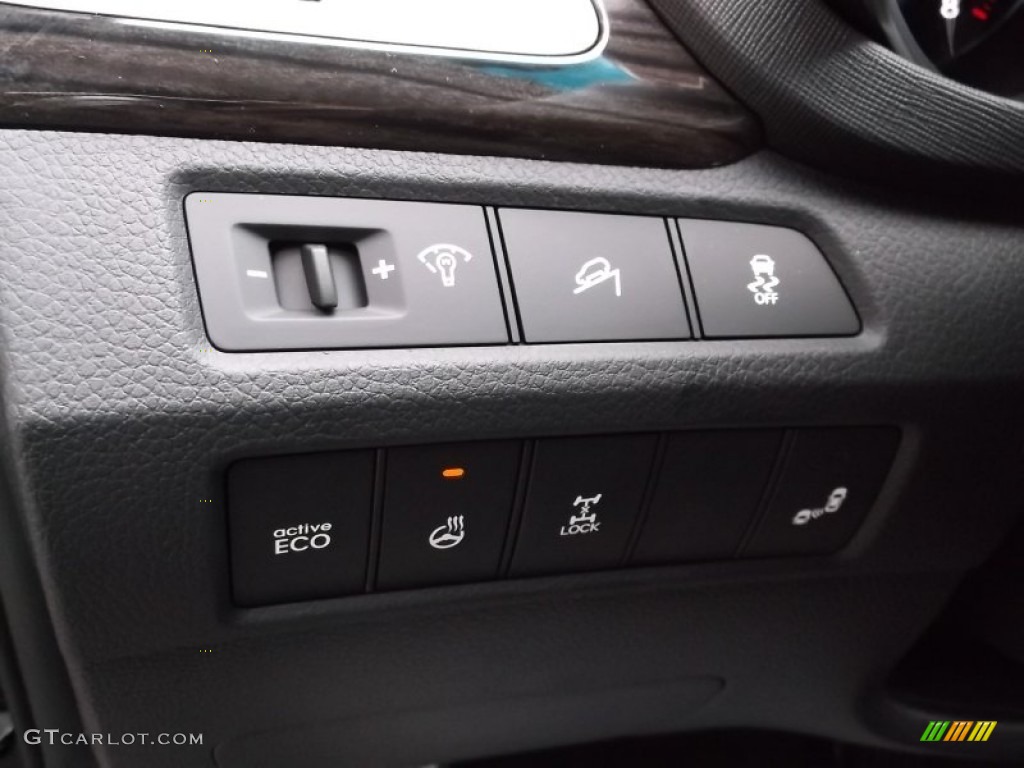 2015 Hyundai Santa Fe Sport 2.0T AWD Controls Photo #98707426
