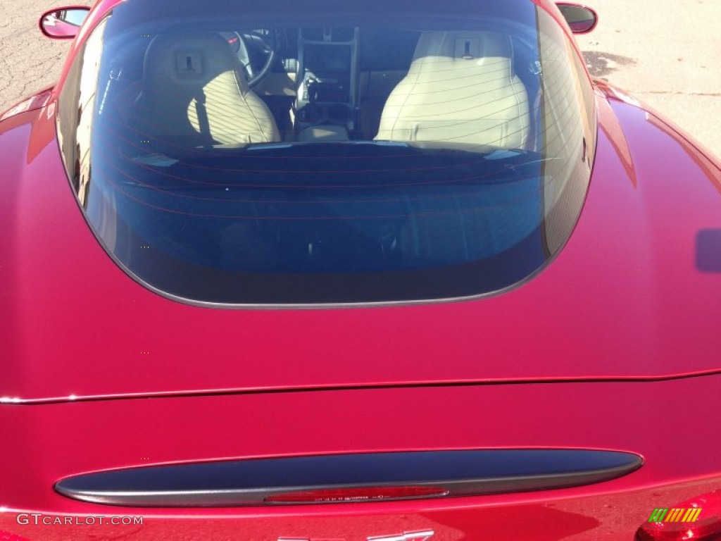 2005 Corvette Coupe - Magnetic Red Metallic / Cashmere photo #51