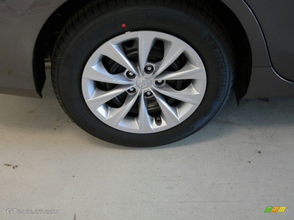2015 Camry LE - Predawn Gray Mica / Ash photo #2