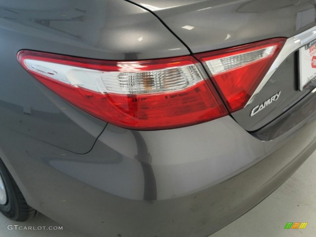 2015 Camry LE - Predawn Gray Mica / Ash photo #6