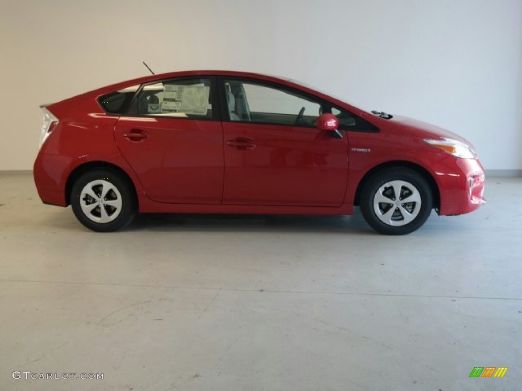 2015 Prius Two Hybrid - Barcelona Red Metallic / Bisque photo #1