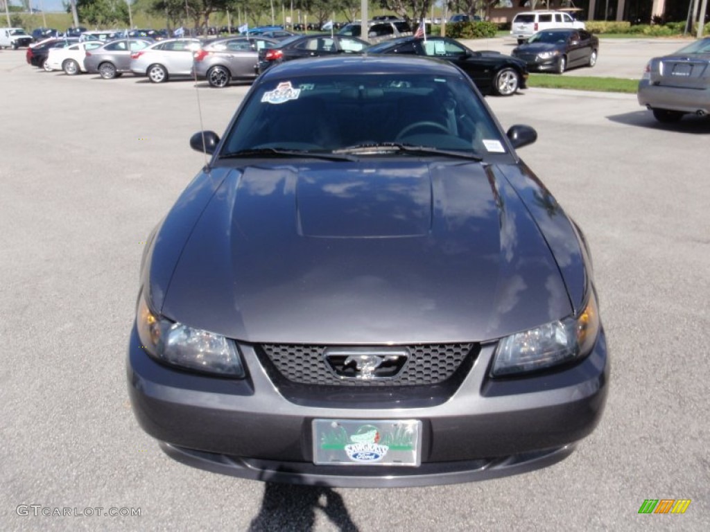 2004 Mustang V6 Coupe - Dark Shadow Grey Metallic / Medium Graphite photo #16