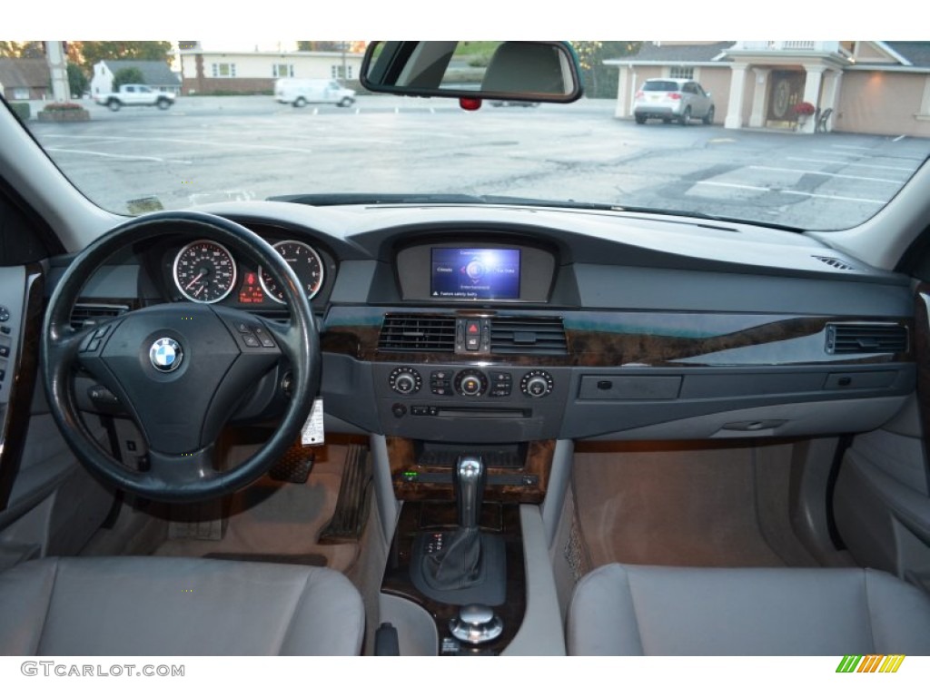 2005 5 Series 530i Sedan - Silver Grey Metallic / Grey photo #8