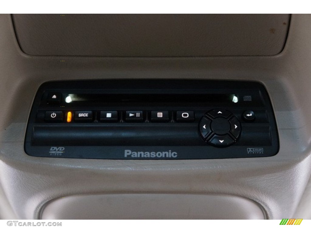2003 Suburban 1500 LT 4x4 - Dark Gray Metallic / Gray/Dark Charcoal photo #24