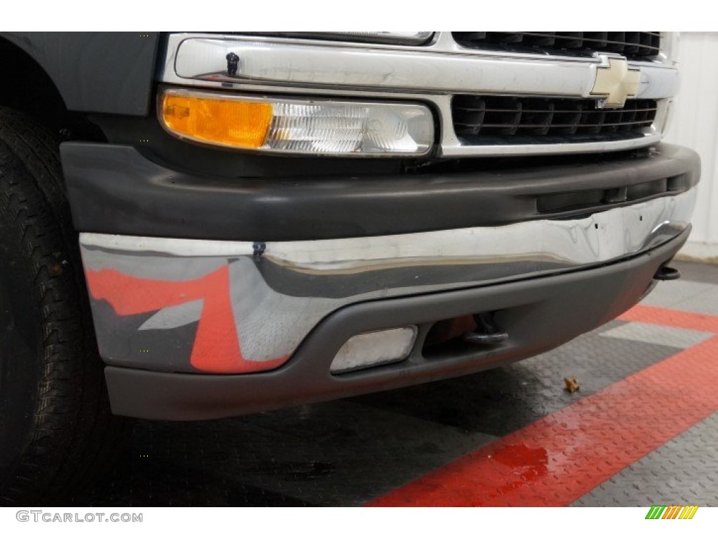 2003 Suburban 1500 LT 4x4 - Dark Gray Metallic / Gray/Dark Charcoal photo #47