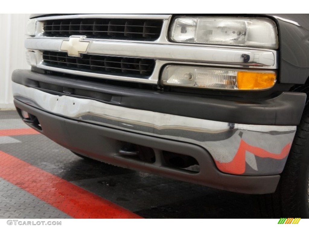 2003 Suburban 1500 LT 4x4 - Dark Gray Metallic / Gray/Dark Charcoal photo #48