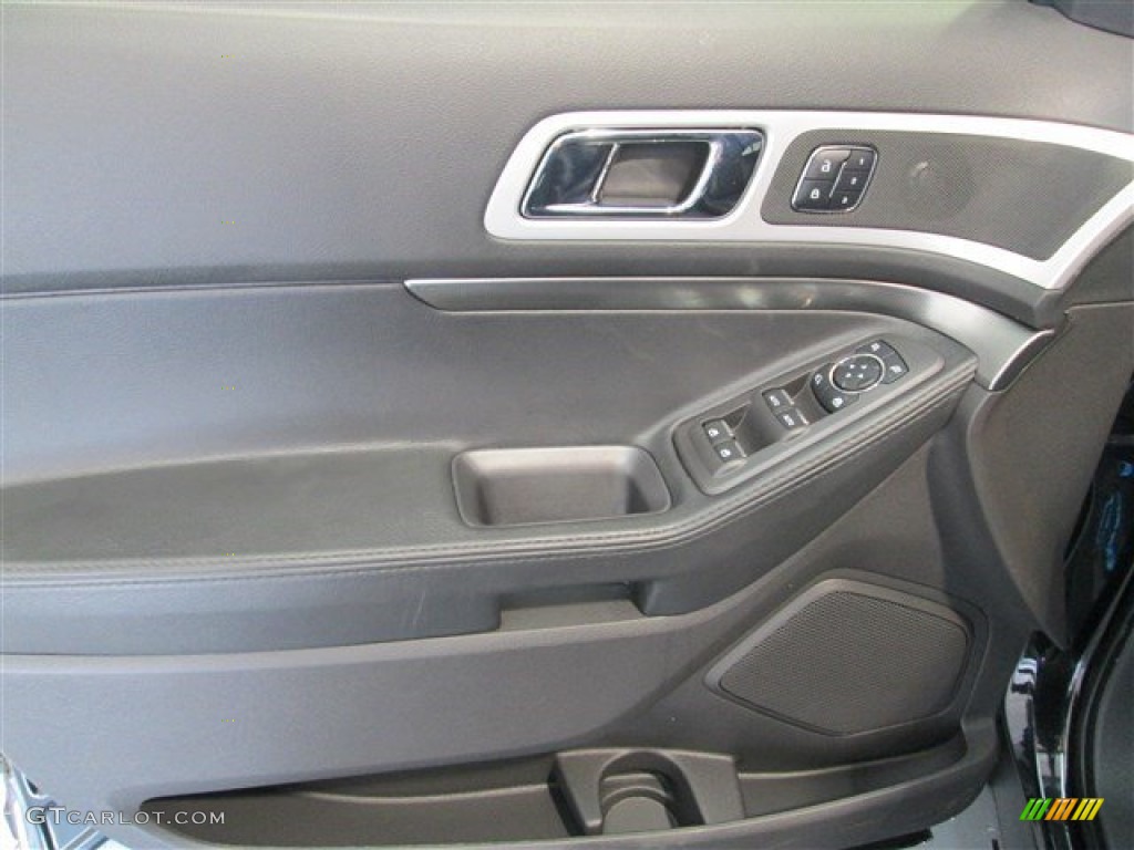 2015 Explorer Sport 4WD - Tuxedo Black / Sport Charcoal Black photo #17
