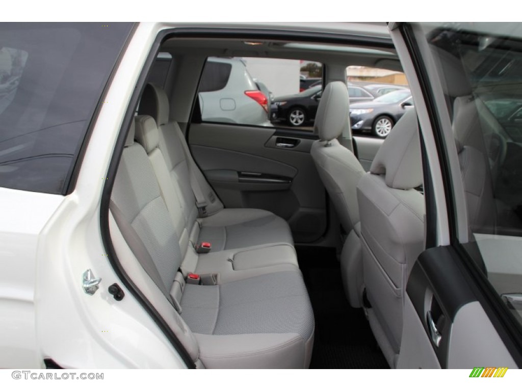 2011 Forester 2.5 X Premium - Satin White Pearl / Platinum photo #24