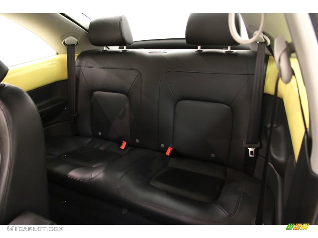 2007 New Beetle 2.5 Coupe - Sunflower Yellow / Black photo #11