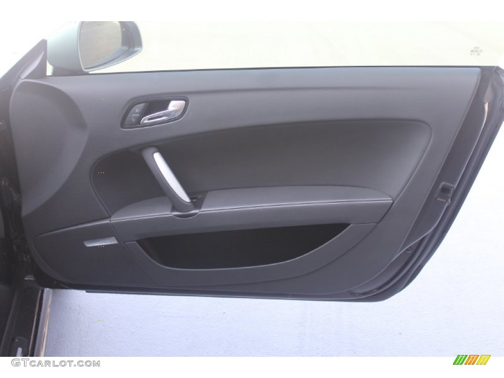 2013 Audi TT RS quattro Coupe Door Panel Photos