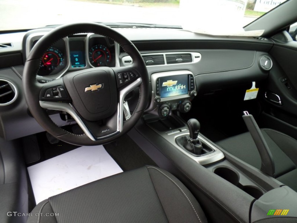 Black Interior 2015 Chevrolet Camaro SS Coupe Photo #98741526
