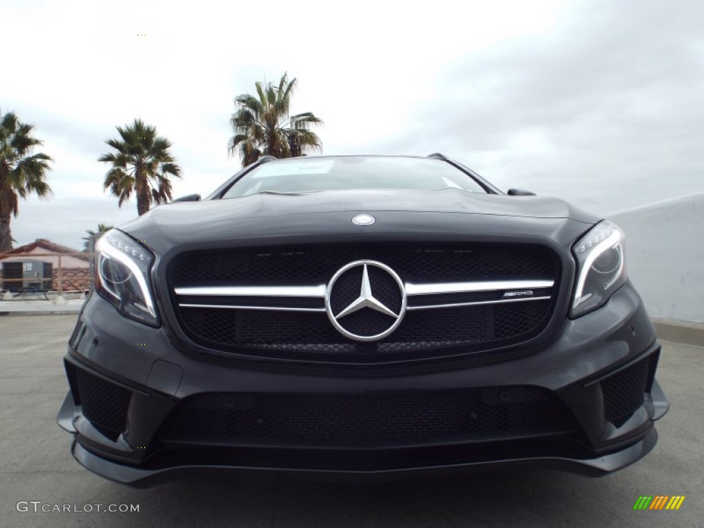 2015 GLA 45 AMG 4Matic - Night Black / Black photo #2