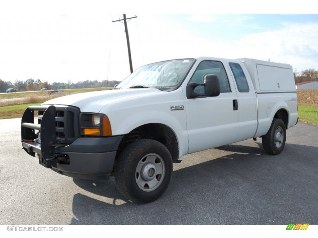 2006 Ford F250 Super Duty XL SuperCab 4x4 Exterior Photos