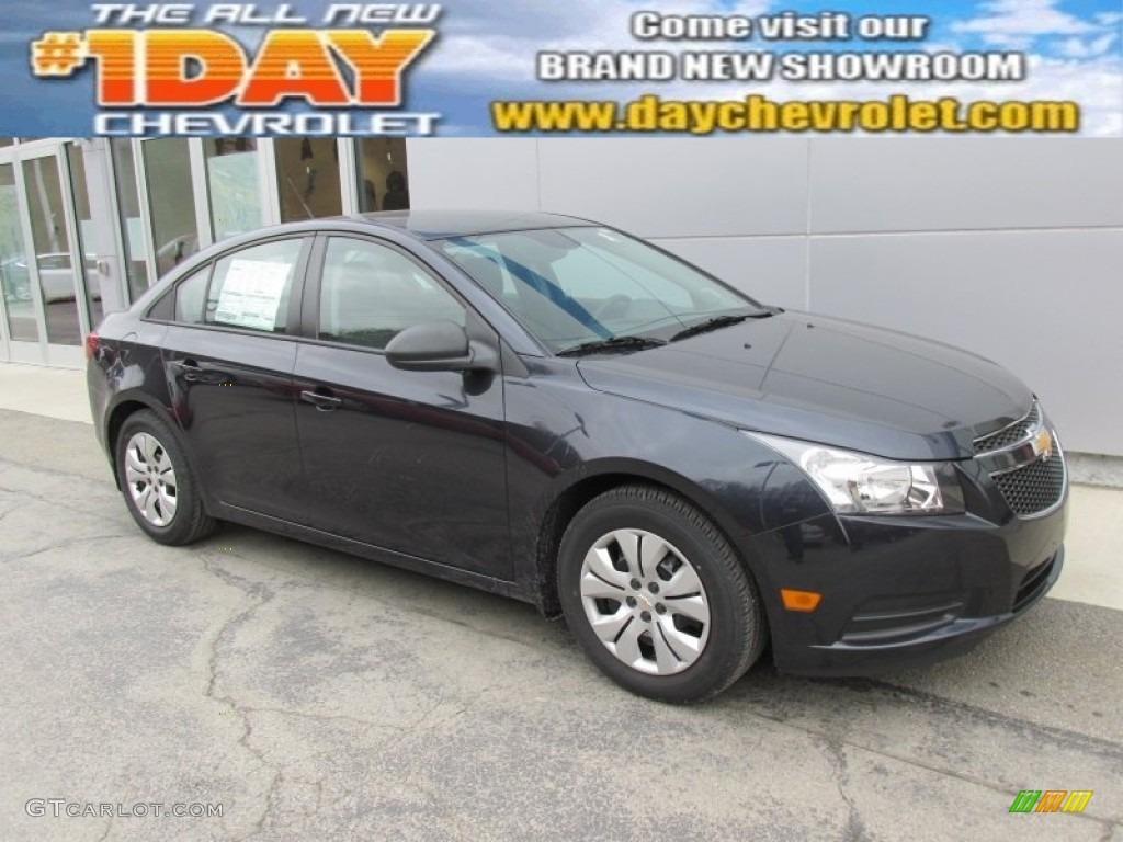 2014 Cruze LS - Blue Ray Metallic / Jet Black/Medium Titanium photo #1