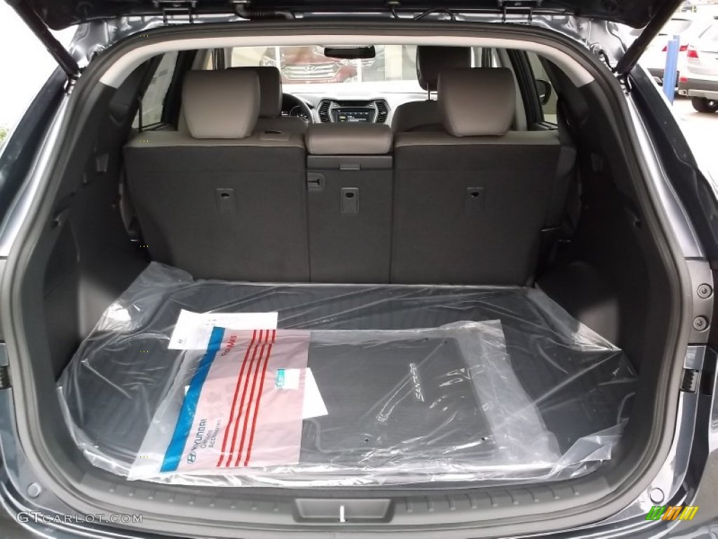 2015 Hyundai Santa Fe Sport 2.4 AWD Trunk Photo #98758379