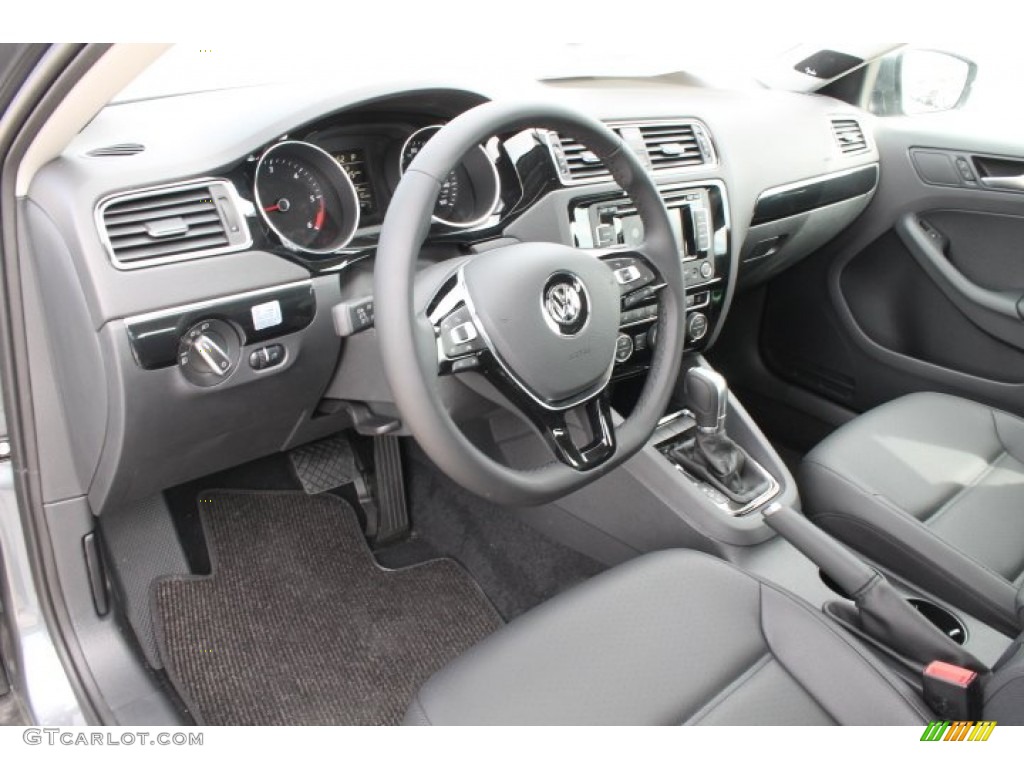 Titan Black Interior 2015 Volkswagen Jetta TDI SEL Sedan Photo #98761590