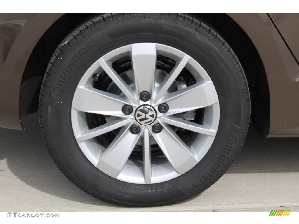 2015 Volkswagen Jetta TDI SE Sedan Wheel Photos