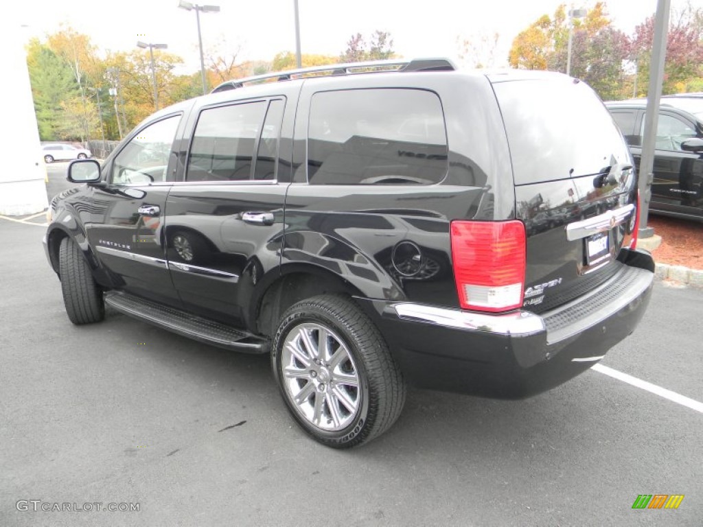 2008 Aspen Limited 4WD - Brilliant Black Crystal Pearl / Light Graystone photo #9