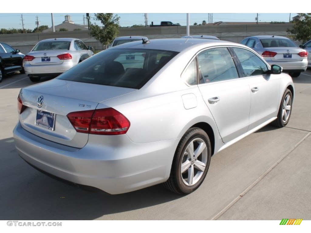 2014 Passat 1.8T SE - Reflex Silver Metallic / Titan Black photo #8