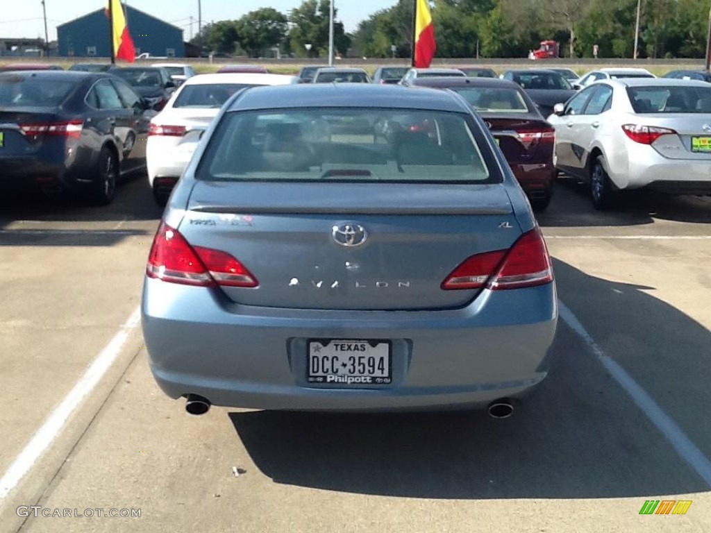 2007 Avalon XL - Blue Mirage Metallic / Light Gray photo #3