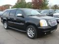 Onyx Black - Yukon XL Denali AWD Photo No. 3