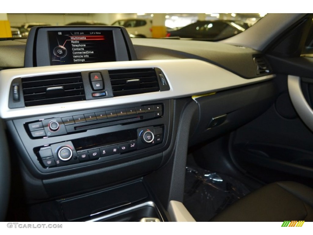 2015 3 Series 320i Sedan - Alpine White / Black photo #7