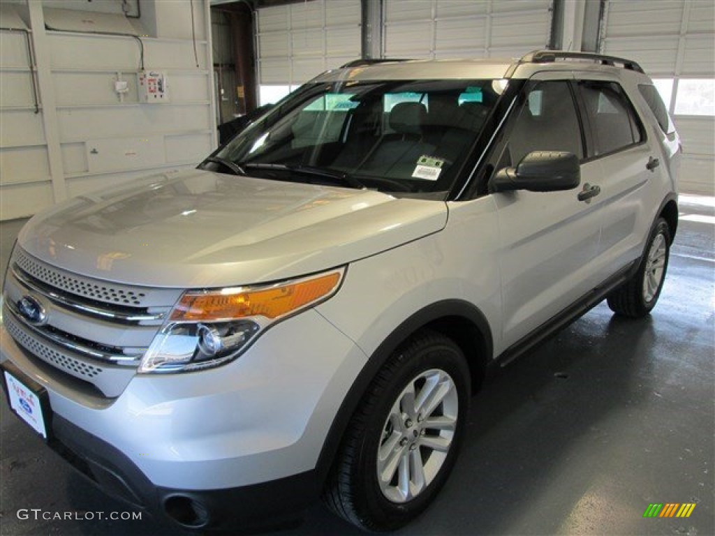 2015 Explorer FWD - Ingot Silver / Medium Light Stone photo #3